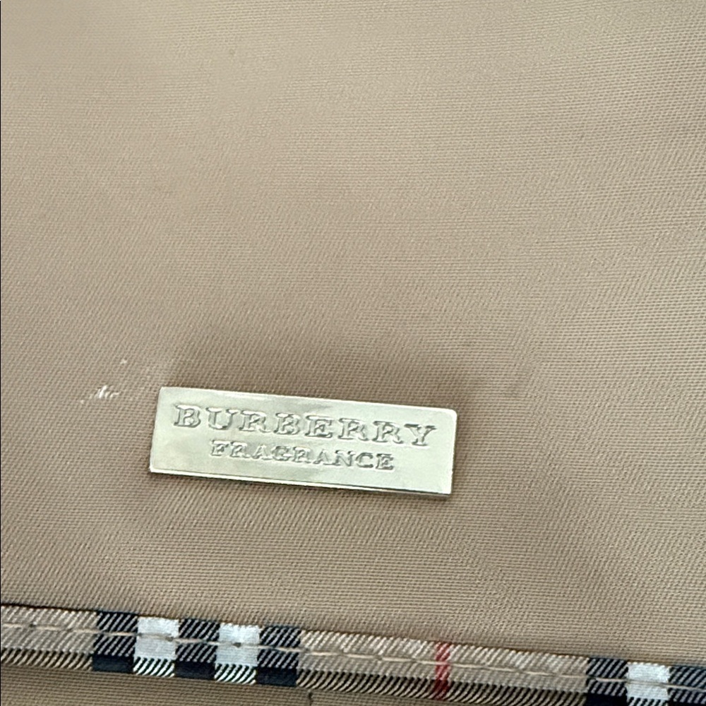 Burberry Beige Canvas Laptop Bag - Picture 2 of 12